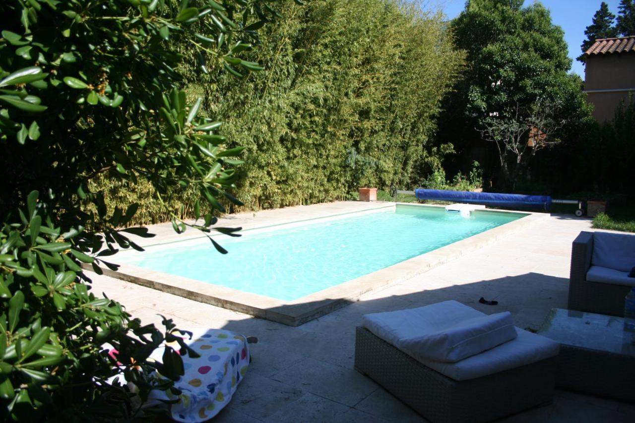 Le Petit Palais Maisonnette Aparthotel Aviñón Exterior foto